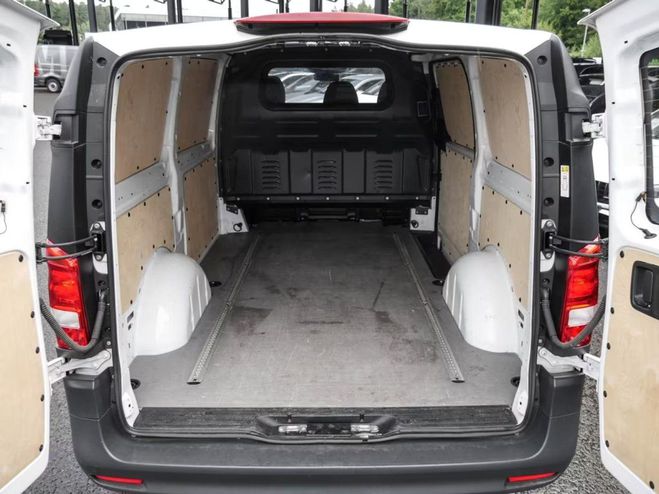 Mercedes Vito 116 CDI AUT. L2H1 PDC CAMERA 3ZIT NAVI N Blanc de 2024