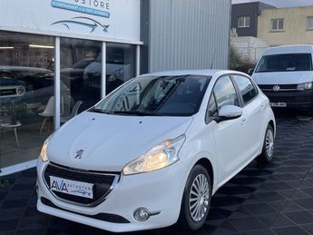 Voir d&eacute;tails -Peugeot 208 1.4 HDi FAP Active 5p &agrave; Gouesnou (29)