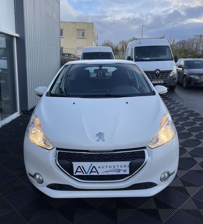 Peugeot 208 1.4 HDi FAP Active 5p BLANC de 2013