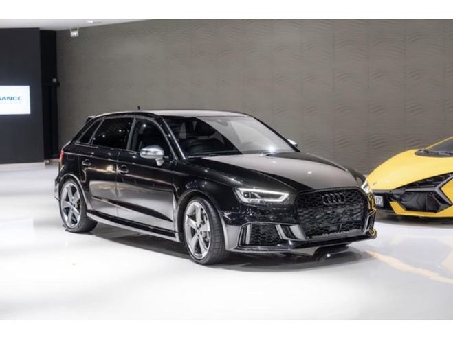 Audi RS3 Quattro 2.5 TFSI - 400 - BV S-tronic 8V  Noir Mythic m�tallis� de 2020
