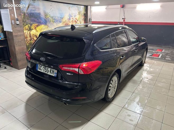 Ford Focus 4 1.0i 12v turbo mhev 2021 Noir de 2021