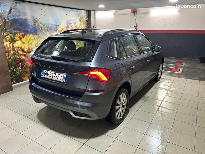 Skoda Kamiq 1.0 tsi evo 110ch active 2021. 9990 ht Gris de 2021
