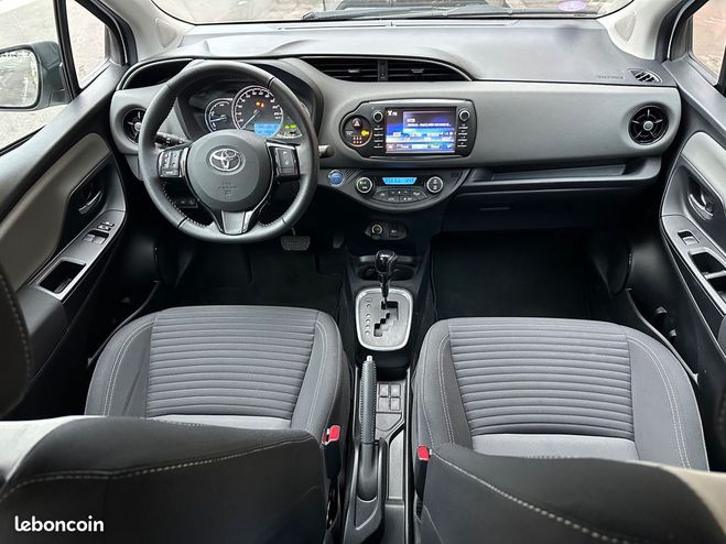 Toyota Yaris 1.5 vvti 100h 75 hybrid full-hybrid fran Blanc de 2018
