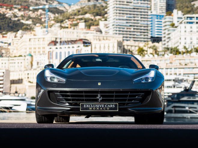 Ferrari GTC4 Lusso V12 690 CV - MONACO Grigio Silverstone Metal de 2017