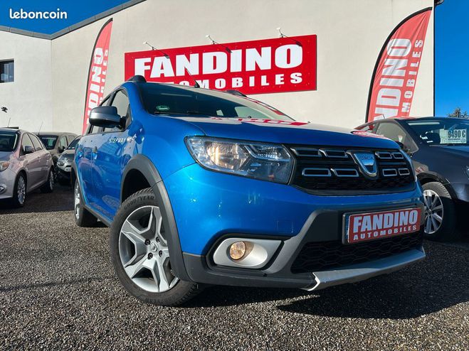 Cliquer pour voir la photo suivante Dacia Logan MCV 1.5 Dci 95Ch Stepway Bleu de 2019