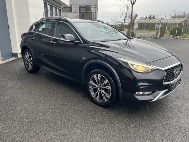 Infiniti QX30 2.2d - BV DCT AWD Premium Tech NOIR de 2016