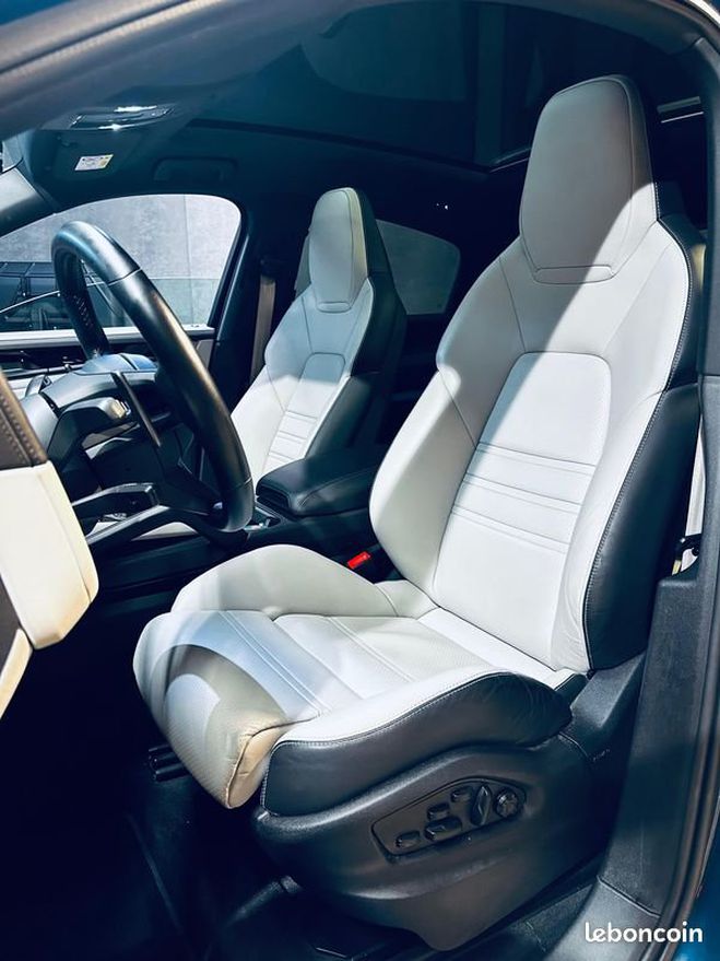 Porsche Cayenne iii (2) coupe 3.0 v6 e-hybrid 470 Bleu de 2023