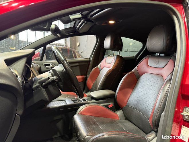 Citroen DS4 1.6 HDI SO-CHIC (115cv) carnet d?entreti Rouge de 2013