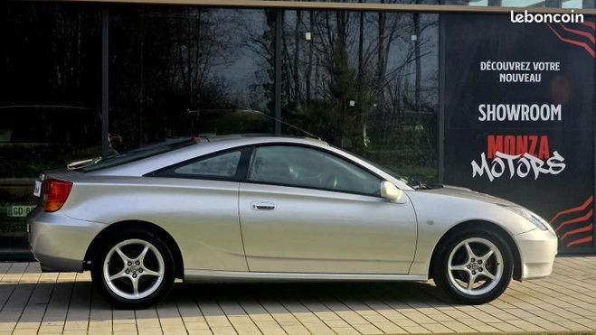 Toyota Celica 1.8 145CH Gris de 2000