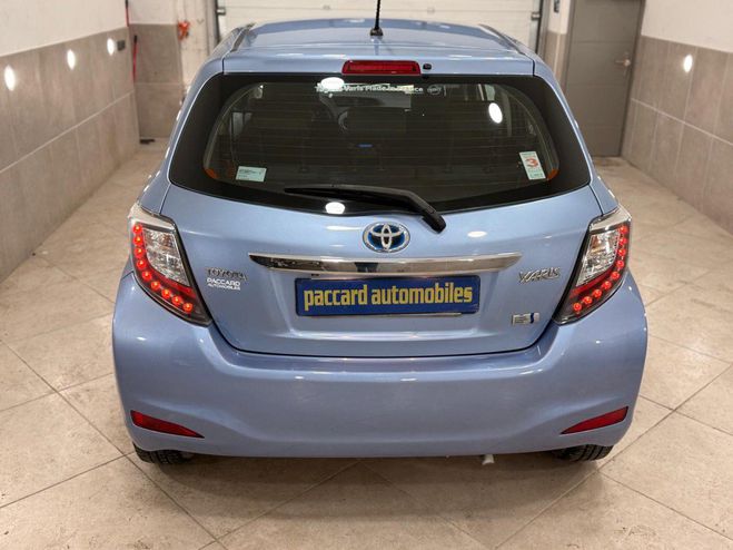 Toyota Yaris Hybrid 100H Business BLEU de 2013
