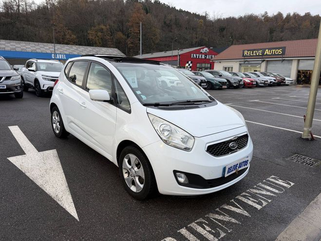 Kia Venga 1.6 CRDi115 FAP Grande Vita BLANC de 2011