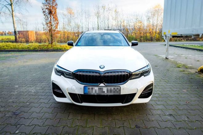 BMW Serie 3 330 d xDrive T M Sport Laserlight*Pano*A Blanc de 2022