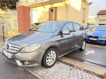  Voir d&eacute;tails -Mercedes Classe B II (W246) 180 CDI Design 7G-DCT &agrave; Corbeil-Essonnes (91)