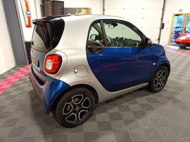 Smart Fortwo COUPE 0.9 90 ch SS Passion / Moteur � Ch Bleu Tridion Gris de 2017