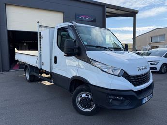  Voir d&eacute;tails -Iveco Daily CHASSIS CAB 35C14 BENNE ET COFFRE 2.3 13 &agrave; Beaumont-l�s-Valence (26)