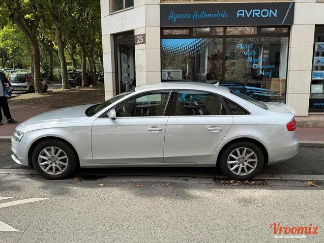 Audi A4 2.0 TDI 145 AMBIENTE MULTITRONIC BVA Gris de 2012