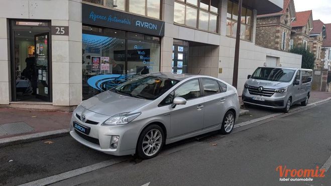 Toyota Prius 1.8 136H 100 HYBRID FULL-HYBRID 1.3KWH D Gris de 2011