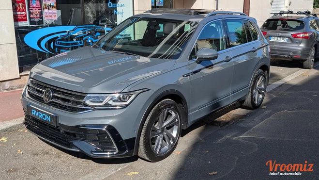 Volkswagen Tiguan 1.5 TSI 150 R-LINE EXECUTIVE DSG7 Full o Gris de 2023