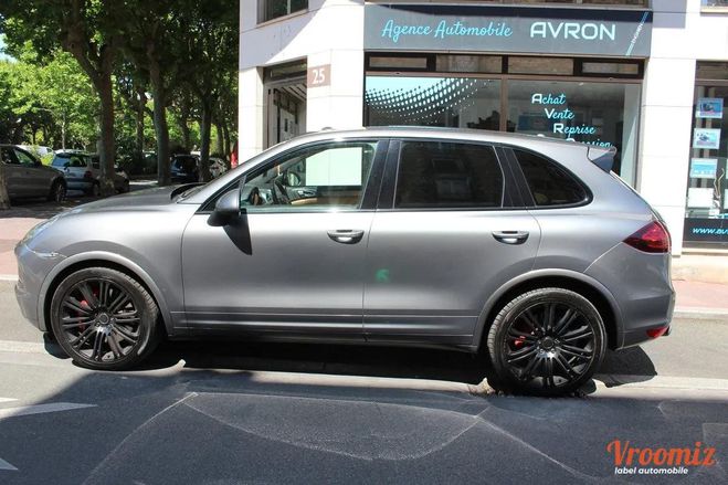 Porsche Cayenne 4.8 TURBO 500 Tiptronic Gris de 2012
