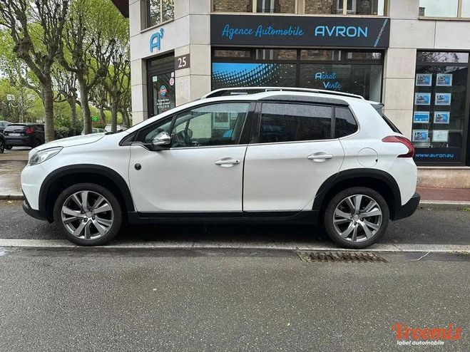 Peugeot 2008 (2) 110 S&S CROSSWAY BVM 5 Toit Panorami Blanc de 2018