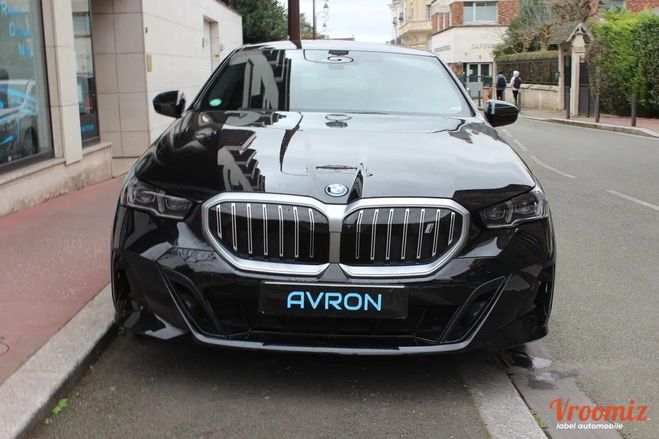 BMW i5 EDRIVE40 340 83.9 KWH Noir de 2024