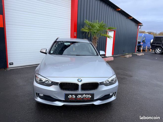 BMW Serie 3 Touring F31 318 D 2.0 D. DPF 143CV BOITE Gris de 2013