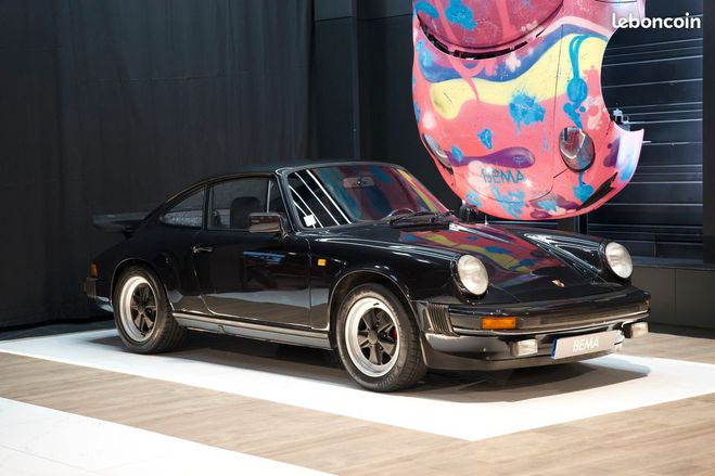 Porsche 911 3.0 SC | BVM5 Aileron turbo Lave-phare C Noir de 1980
