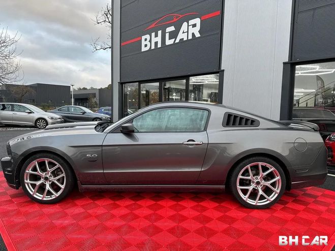 Ford Mustang GT 5.0 V8 421 / GPL / PAPIER FRAN�AIS /  Gris de 2014