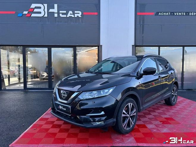 Cliquer pour voir la photo suivante Nissan Qashqai 1.5 DCI 110 N-CONNECTA / SURÉQUIPÉ / TOI Noir de 2018