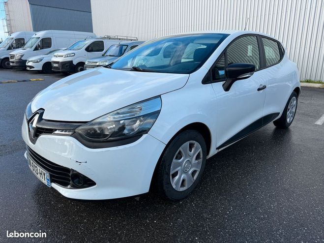 Renault Clio 4 IV Soci�t� 1.5 DCi 75ch AIR ECO� 2 pla Blanc de 2015