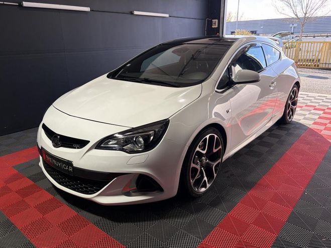 Opel Astra OPC Coup� 2.0i Turbo 280ch - Garantie 12 BLANC de 2015