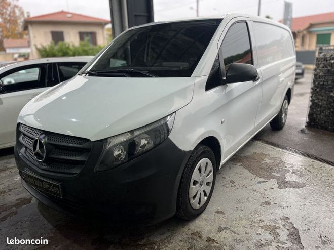 Mercedes Vito FG 111 CDI LONG E6 Blanc de 2017