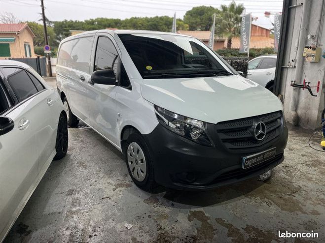Mercedes Vito FG 111 CDI LONG E6 Blanc de 2017