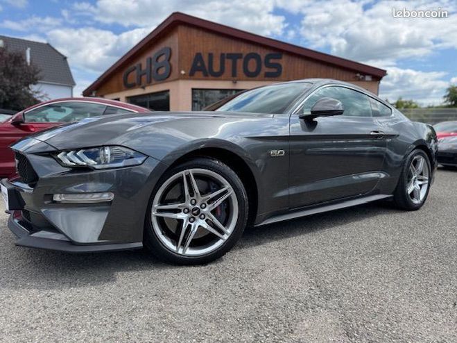 Ford Mustang v8 5.0 gt fastback phase 2 pack premium  Gris de 2019