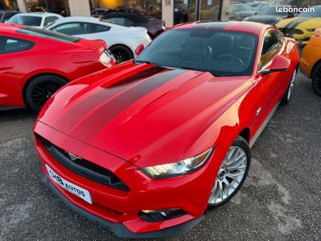 Ford Mustang v8 5.0 fastback rouge pack premium boite Rouge de 2017