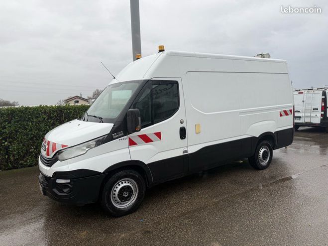 Iveco Daily 10990 ht fourgon l2h2 BVA  de 2019