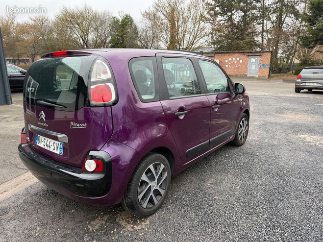 Citroen C3 Picasso 1l2 essence VTI 110 chx Rouge de 2015