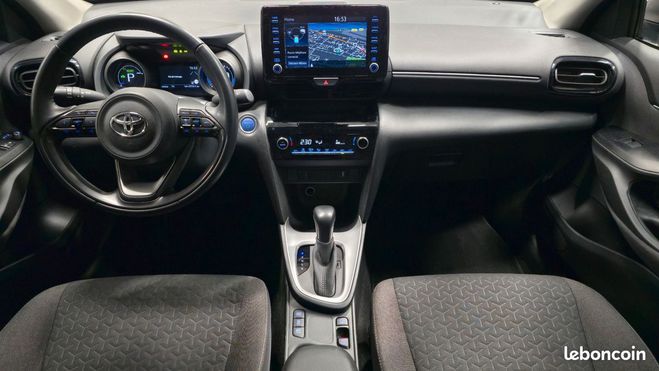 Toyota Yaris Cross 1.5 114h 90 hybrid full-hybrid 0.8 Blanc de 2023