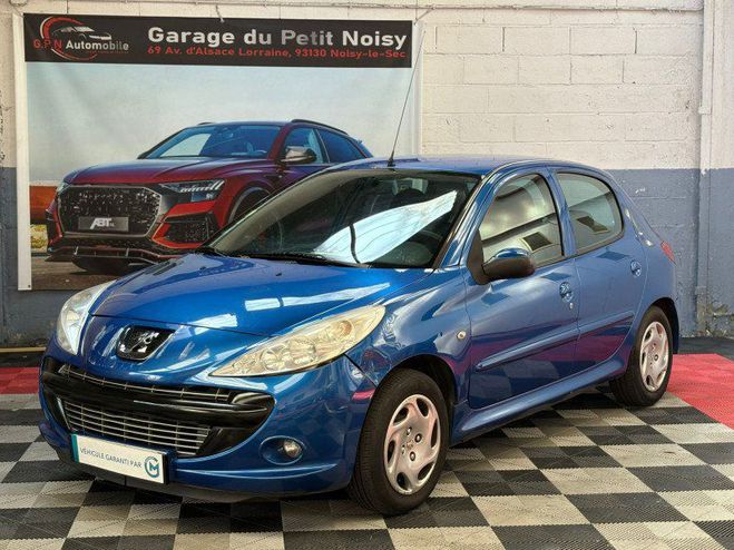 Peugeot 206 + 1.1 TRENDY 5P Bleu C de 2010