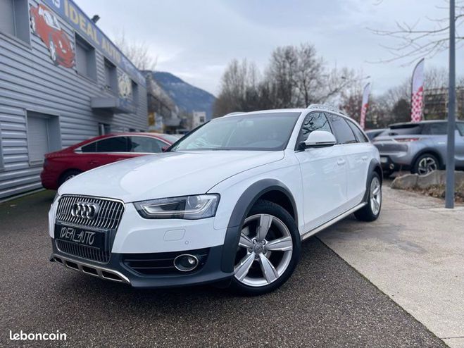 Audi A4 Allroad 2.0 TDI 177ch Ambition Luxe Quattro S Tr Blanc de 2012