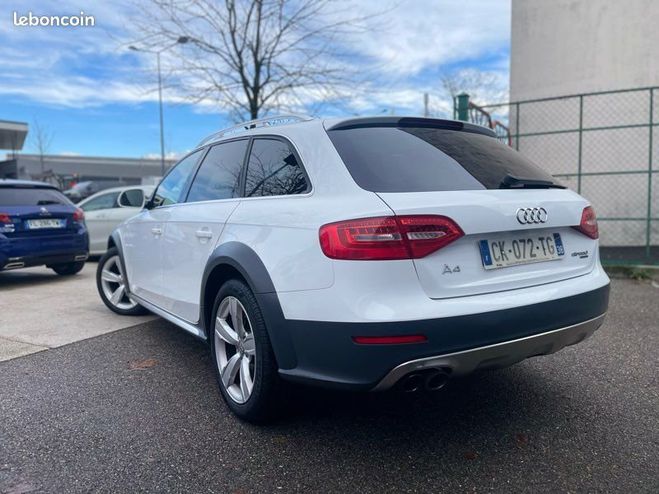 Audi A4 Allroad 2.0 TDI 177ch Ambition Luxe Quattro S Tr Blanc de 2012