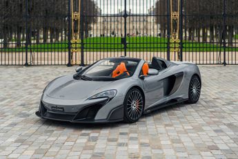  Voir d&eacute;tails -Mclaren 675LT LT Spider *Titanium Silver* &agrave; Paris (75)