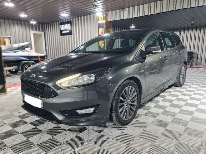Ford Focus SW 1.5L 150 CV SetS ST Line * REPRISE PO Gris Fonc� de 2017