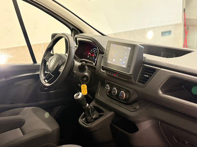 Renault Trafic 9 places L2 Blue DCI 150cv TVA recup 250 BLANC de 2023