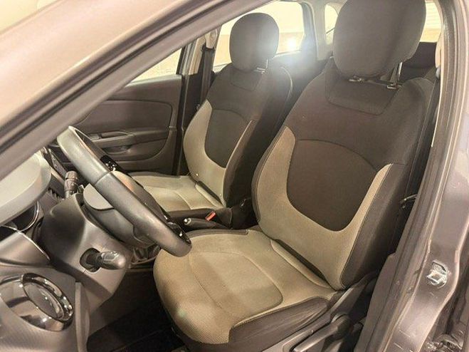 Renault Captur DCI 90cv ENERGY BUSINESS E6 ECO2 GRIS de 2016