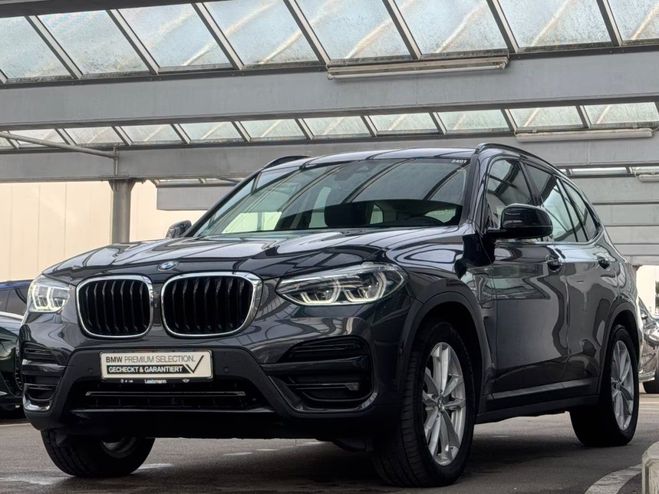 BMW X3 xDrive30e 292Ch, Attelage / Cam�ra de re Gris M�tallis� de 2021