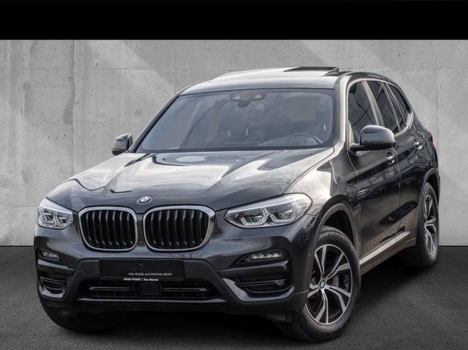 BMW X3 xDrive30e. 184Ch Attelage. Affichage t�t Gris M�tallis� de 2021