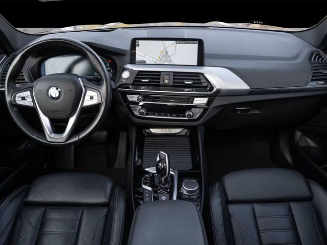 BMW X3 xDrive30e. 184Ch Attelage. Affichage t�t Gris M�tallis� de 2021