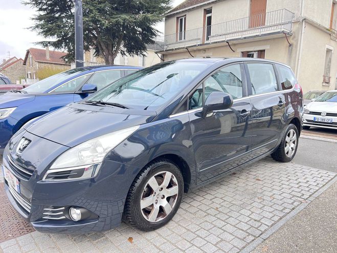 Peugeot 5008 2.0 HDi FAP Allure 5pl GRIS C de 2011
