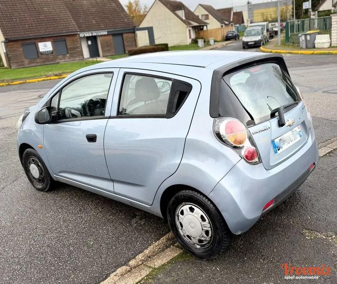 Chevrolet Spark (M300) Phase 2 1.0 i 16V 68 cv BEG Bleu de 2011
